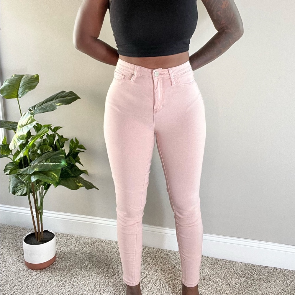 YMI Hyper Stretch Mid Rise Skinny ‼️ FINAL PRICE‼️